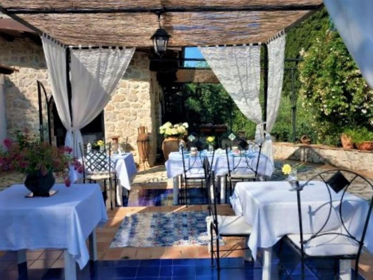 B&B H.M. Sonnino Esterno foto